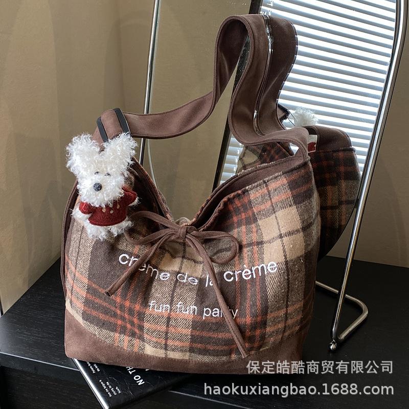 Plaid Canvas Tote Bag Female Korean Ins Style Autumn and Winter Retro Messenger Bag Student Leisure Commuter Shoulder Bag