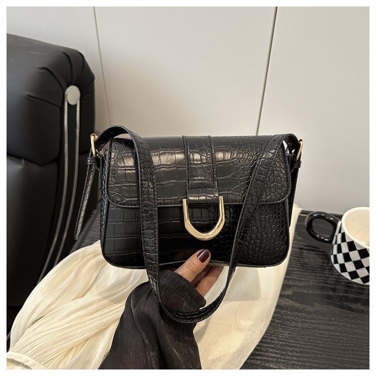 Solid Color Retro Large Capacity 225 Summer New Simple Casual Fashion Crossbody One Shoulder Underarm Small Square Bag Women