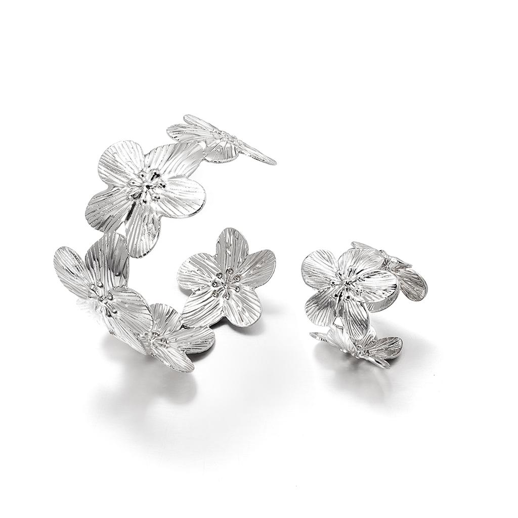 2 Fashionable and Elegant Flower Jewelry Sets, Metal Open Flower Bracelets, Rings, Accessories