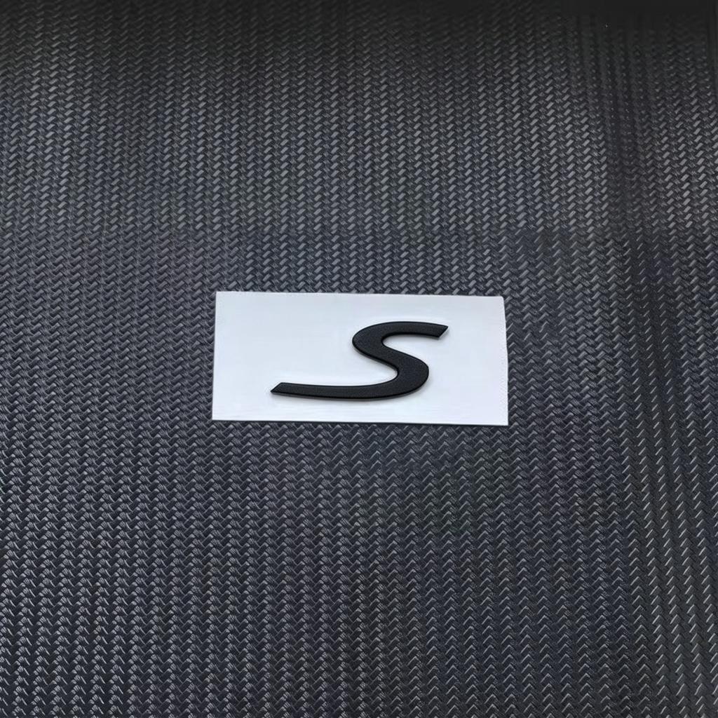 Emblema Auto 3D Lettere Decorative per Bagagliaio Posteriore Accessorio per Porsche Panamera Cayman Boxster Cayenne Macan GTS Taycan Turbo