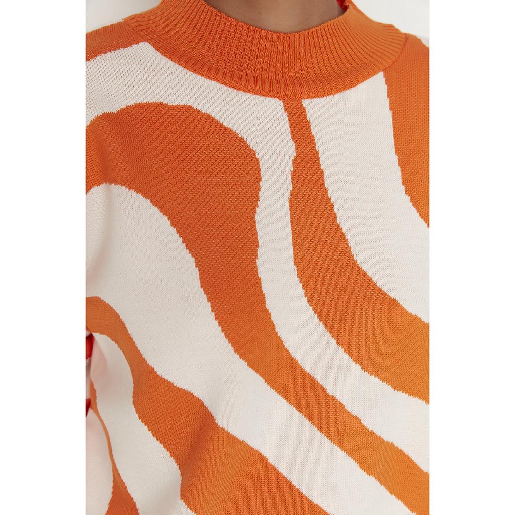 Ecru Orange Tierstreifenmuster Halbrollkragen Strickpullover Tctaw23kz00023