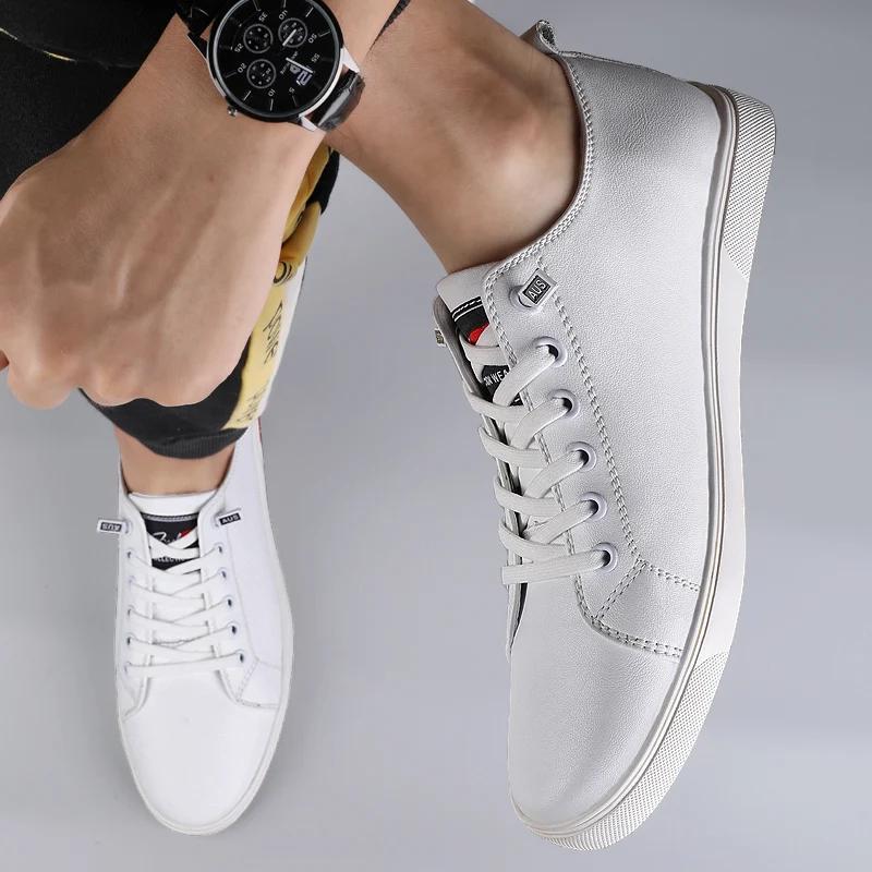 Fashion Minimalist White Leather Sneakers 2025 Trendy Skate Shoes Breathable Design Non-Slip with Memory Foam Insole Plus Size 37-45