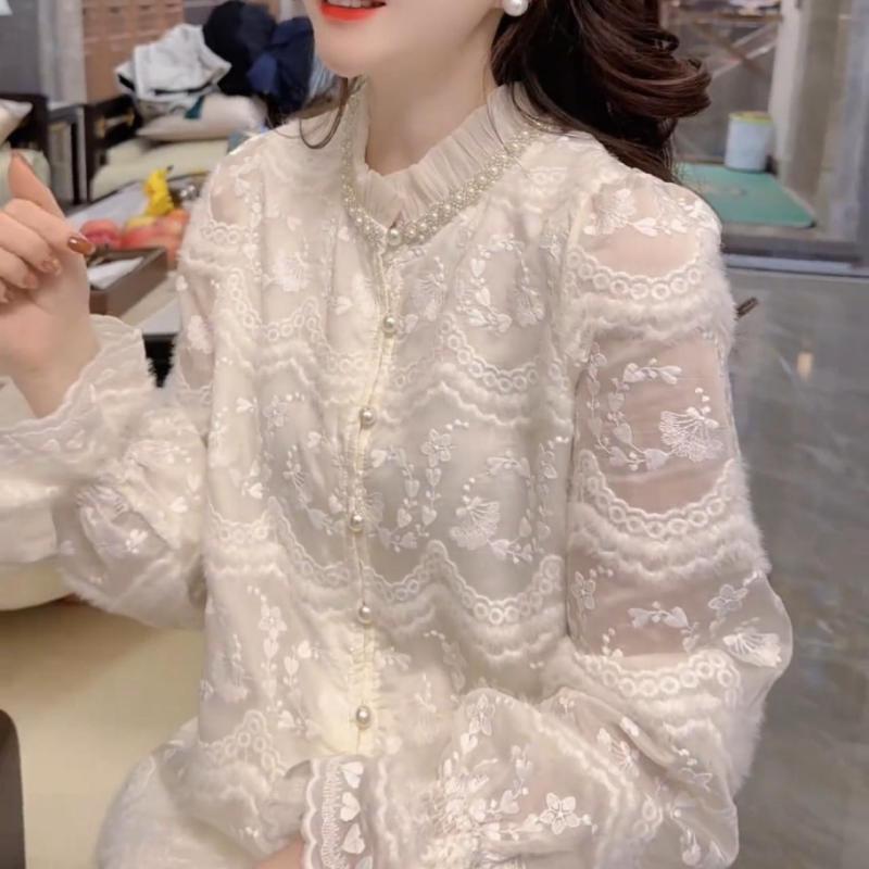 2025 Velvet Crochet Elegance: Chinese Style Embroidered Hollow Knit Top