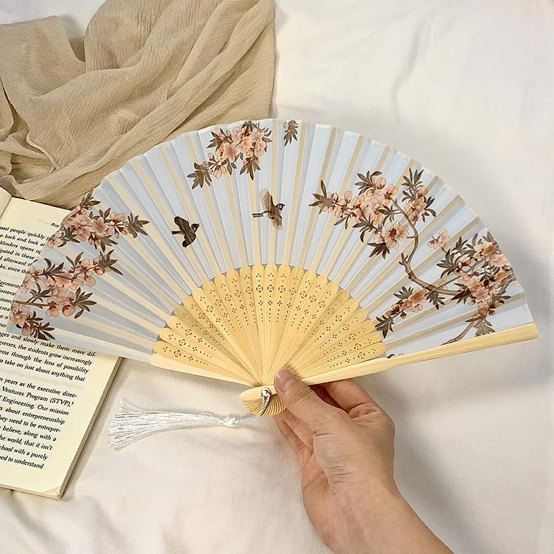 1 buc Evantaie chinezești Evantai de mână pliabil Evantaie de mână pentru nuntă Evantai portabil de bambus Evantai pentru dans Evantai decorativ pentru petrecere Ventilador