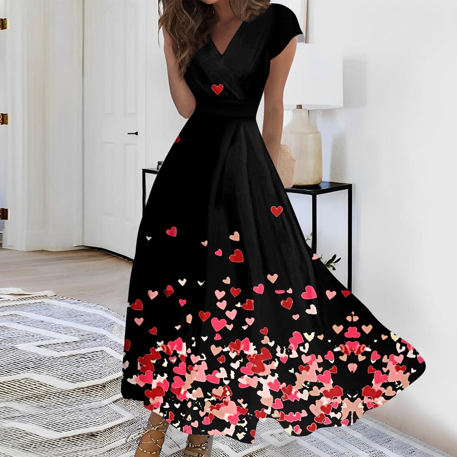 

Женское длинное повседневное платье весна-лето с коротким рукавом V-образным вырезом и заниженной талией с принтом L чёрный