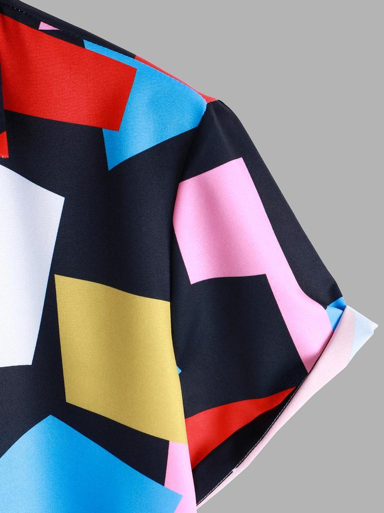 Men's Geometric Short Sleeve Casual Shirt - Summer 2022 Collection