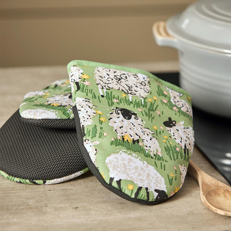 Woollyship Animal Kitchen Gloves Baking Gloves Oven Gloves Kitchen Gloves - Woolly Ship