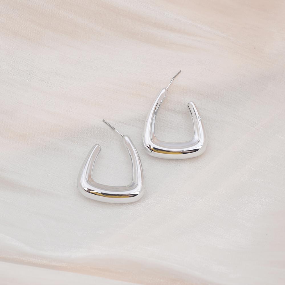 Velká geometrie ve tvaru U lichoběžník zlatá barva Hladké náušnice CCB pro ženy Minimalismus Hyperbole Módní párty šperky