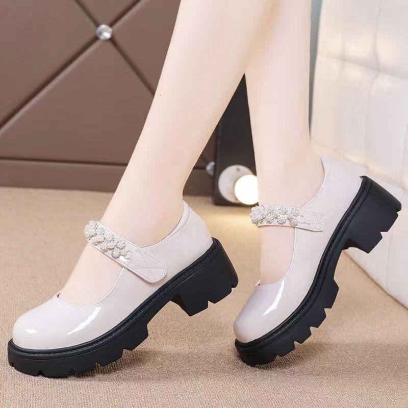 

Spring summer new women s shoes versatile thick sole round toe simple comfortable casual women s single shoes 40 білий
