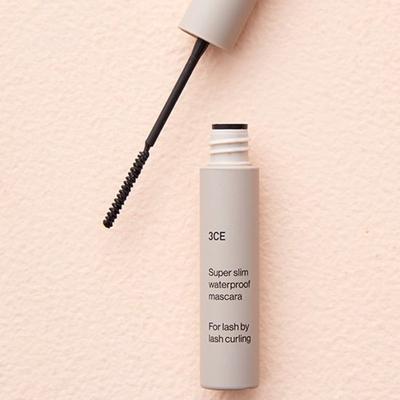 Υπερλεπτή Αδιάβροχη Μάσκαρα