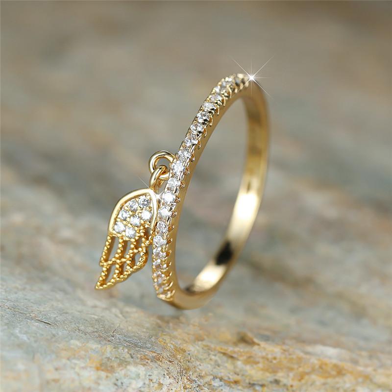 Cute Female Crystal Angel Wing Pendant Ring Trendy Gold CopperColor Engagement Ring Charm Zircon Stone Wedding Rings For Women