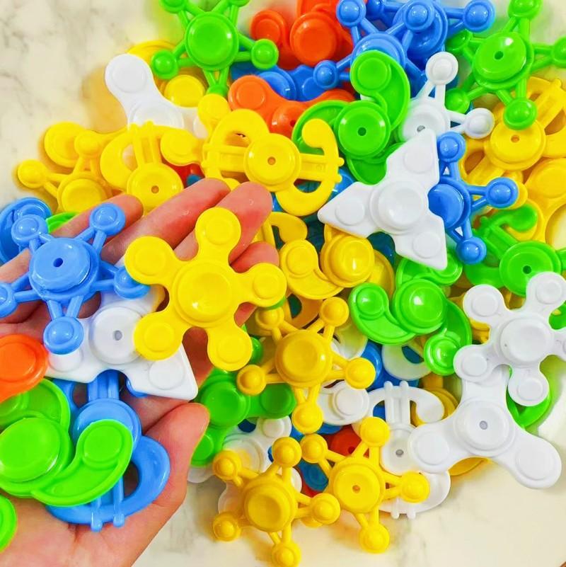 Children'S Finger Gyroscope Mini Fingertip Rotating Gyroscope Plastic Toy Egg Ghost Accessories Activity Gift Toys