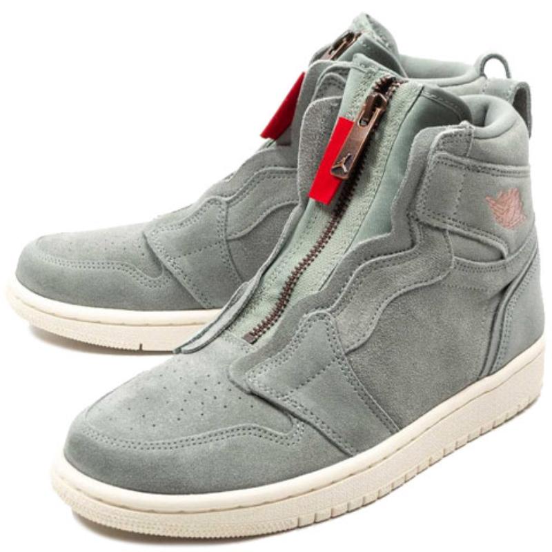 Jordan Air Jordan 1 Vintage Basketball Shoes Women's High top Gray Jordan aq3742-305