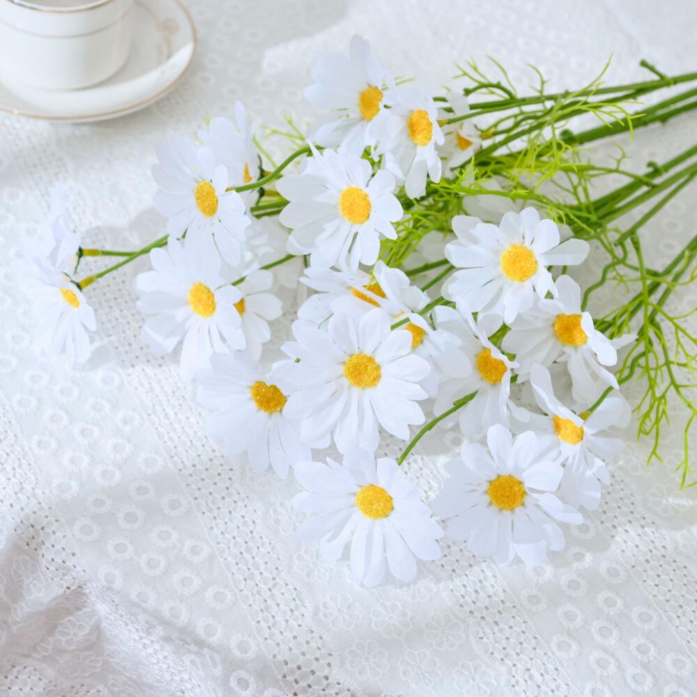 5 Heads Artificial Daisy Flower, Realistic Faux Floral Design, For Living Room Bedroom Tabletop Home Decoration, Decor Supplies