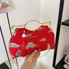 Nouveau Sac à Main Brodé Élégant Mode Femme Poignée Métallique Sac d'Épaule avec Longue Chaîne Sac Bandoulière Cadeau Dames portefeuille