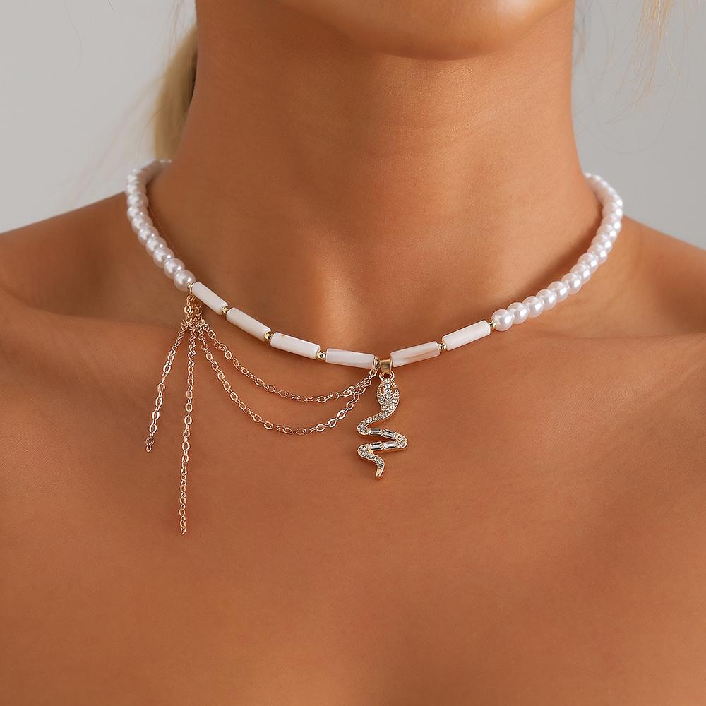 Vintage Cubic Zirconia Crystal Heart Pendant Geometric Crystal Imitation & Pearl Chain Necklace for Women Choker Jewelry N0499