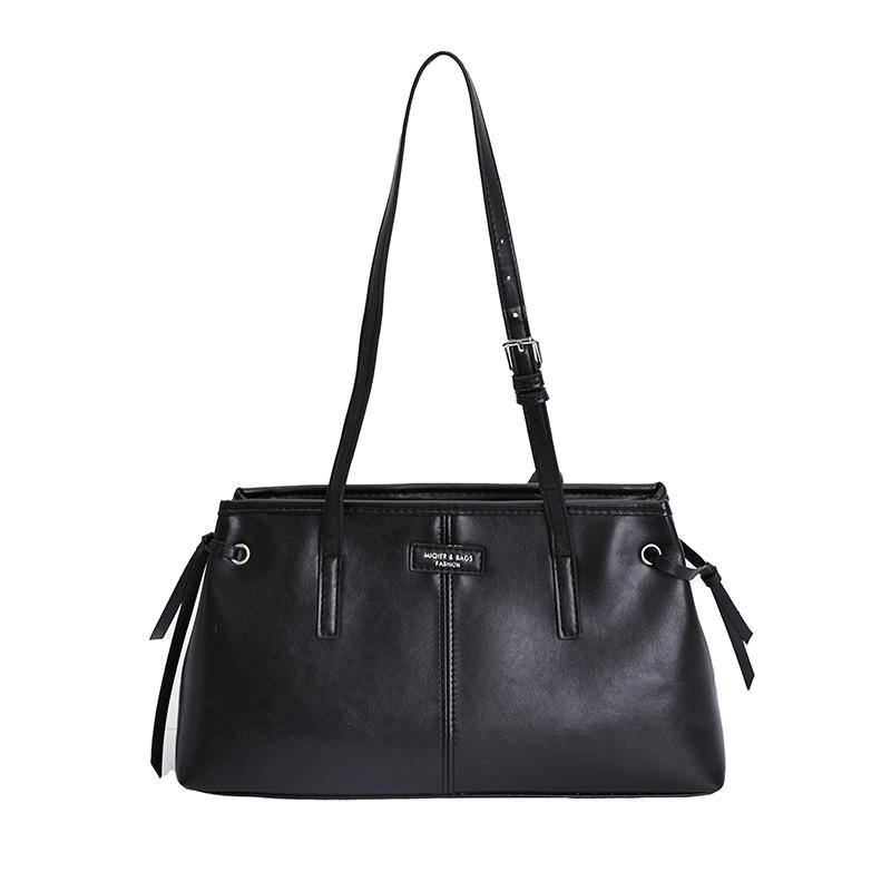 2025 Autumn and Winter Handbag Women's Japan and South Korea New Fashion Women's Bag Versatile Commuter Shoulder Underarm Bag Tote Bag