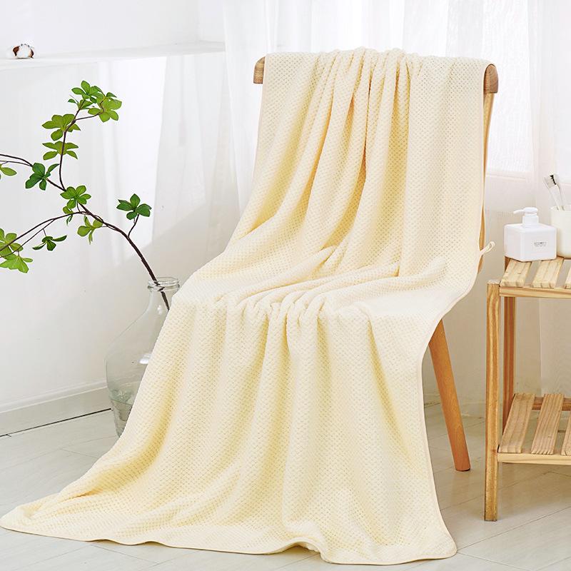 Large Bath Towel Enlarged Thickened Coral Velvet Pineapple Lattice Quick-Drying Absorbent Bath Towel Quick-Drying Bath Towel