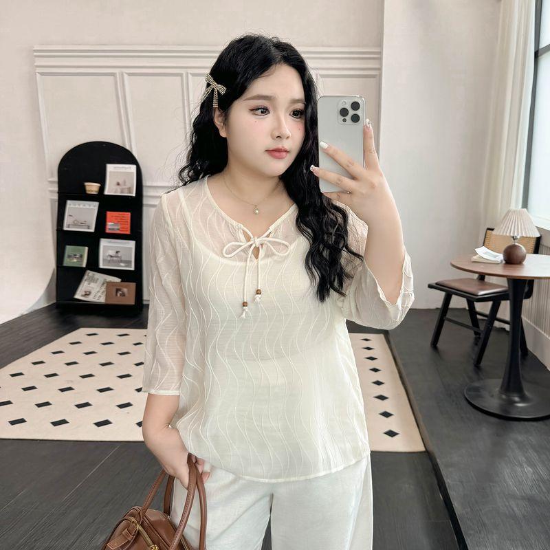 

Plus size women clothing [Korean Series Gentle Chic Top] Chubby Girl Summer Thin Three-Dimensional Pattern 3/4 Sleeve Shirts Women