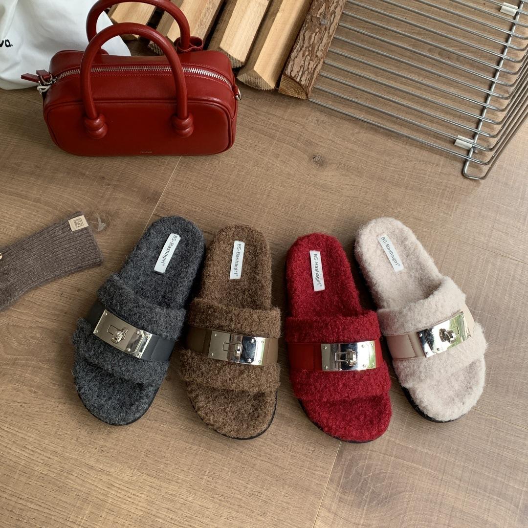 

Korean version of casual Birkenstock fluffy slippers for women to wear in the autumn and winter of 2025, the new lazy one-pedal thick-soled cotton 39 бежевый