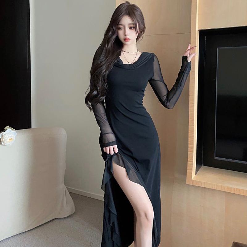 

Женское сексуальное облегающее платье с длинными рукавами и слегка прозрачным капюшоном L чёрный