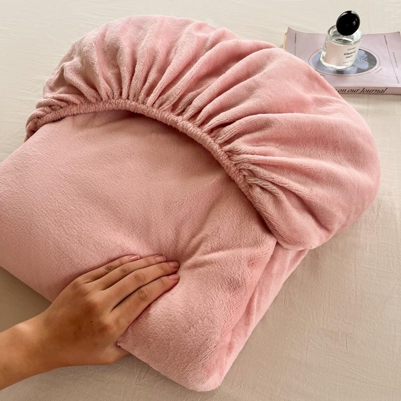 Soft Plush Warm Mattress Cover Winter Velvet Material Fitted Sheet Thickened Warm Bed Cover Mattress Protector Multiple Sizes