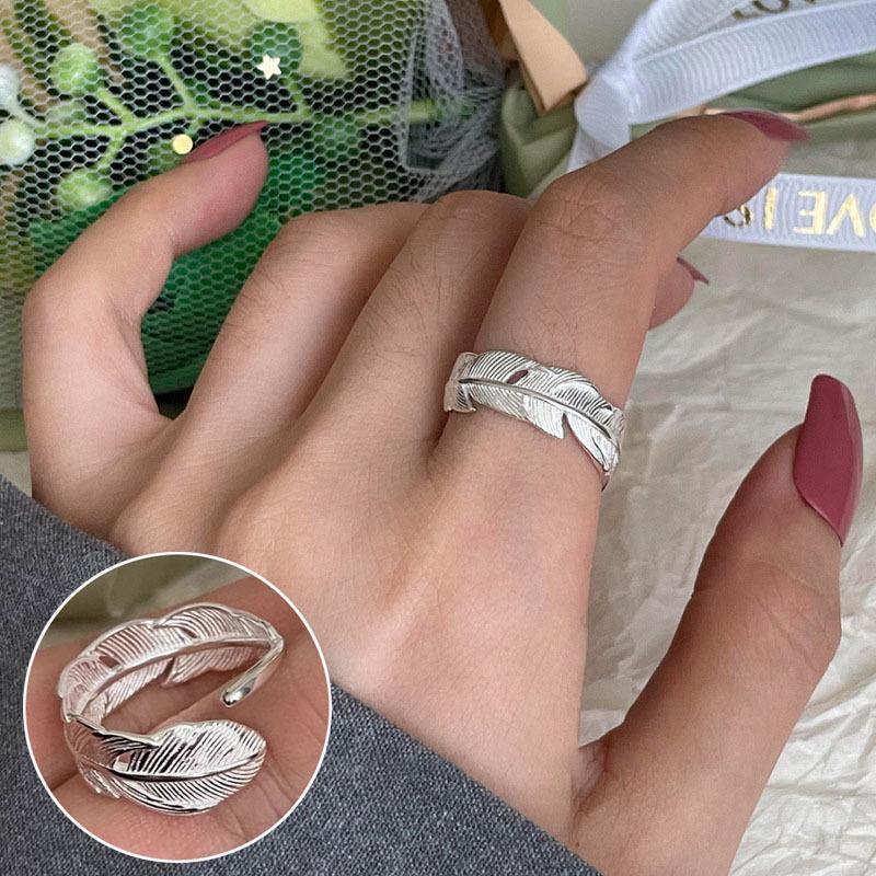Korean S925 Silver Cross Military Flower Ring: Retro, Adjustable, Fashionable Hip-Hop Index Finger Design for Women.
