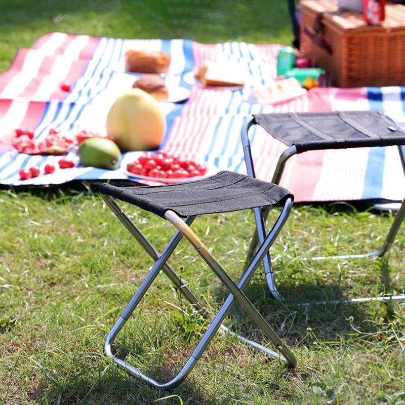 Tragbarer Klappstuhl Hocker für Outdoor-Aktivitäten - Camping, Angeln, Anstehen für U-Bahn und Zug