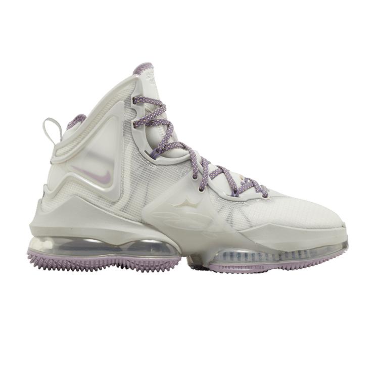 Nike LeBron 19 EP Strive For Greatness 41