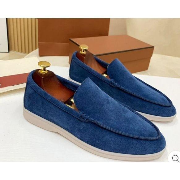 Men's Casual Loafers Are Light, and The Same Lazy Shoes Are Pedaled Every Day.