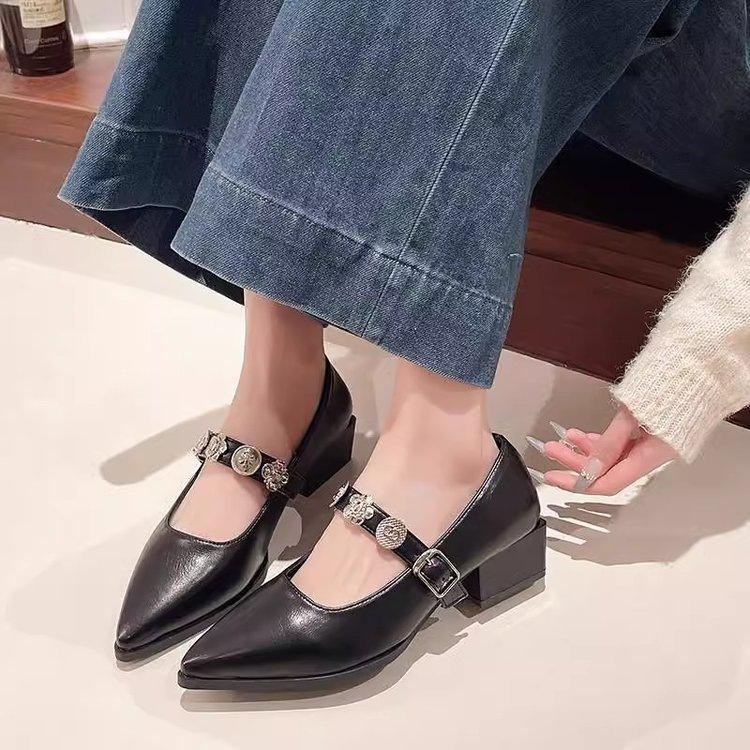 French New White Thick Heel Mary Jane Spring with Skirt Word with Pointed Temperament Single Shoes Tide