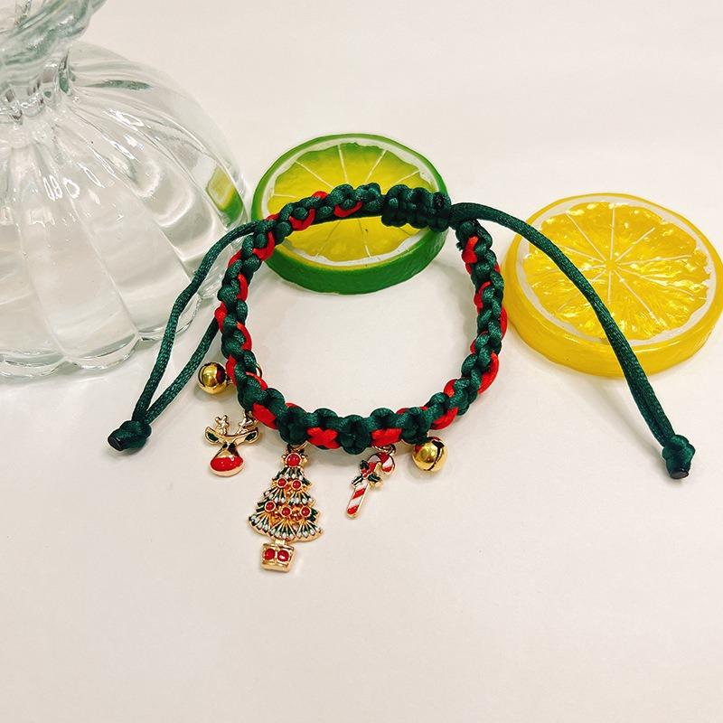 Glocke Fliege Niedlicher Schal Weihnachten Haustier Spaß Halsband Katze Schal Weihnachtliche Feiertagsatmosphäre Accessoire Haustierbedarf Kätzchenzubehör