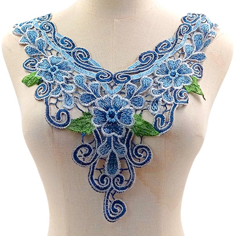 Water-soluble lace collar, heavy industry two-color collar, black and gold embroidered collar, three-dimensional hollow embroidery, gold thread.