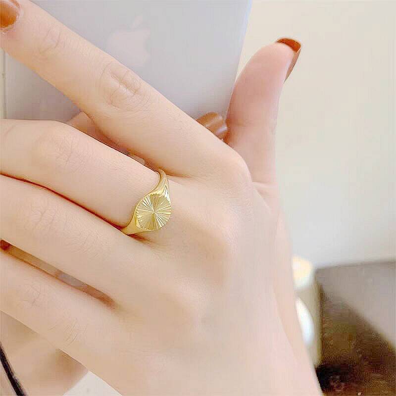 Premium Titanium Steel Ring Ins Cold Wind Sun Flower Round Index Finger Ring Fashion Couple Ring
