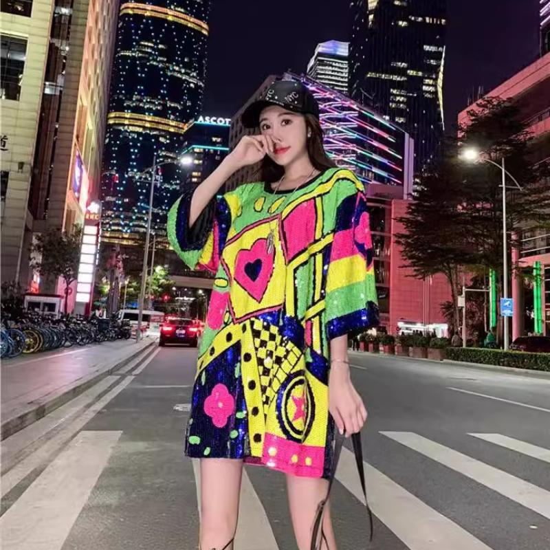 Γυναικείο Καλοκαιρινό Μονόχρωμο Μπλουζάκι Μόδας με Παγιέτες και Μανίκια, Μπλουζάκι με Μανίκια και Παγιέτες