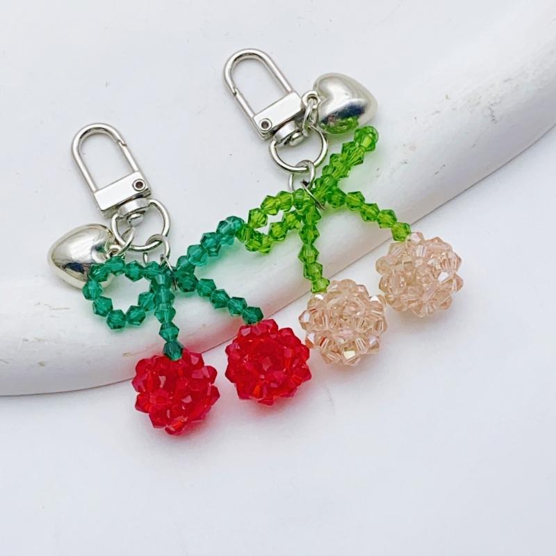 Kirsch Perlen Schlüsselanhänger Rosa Herz 7,5cm Niedliches Handgemachtes Kristallperlen Accessoire für Damen und Teenager Taschenanhänger