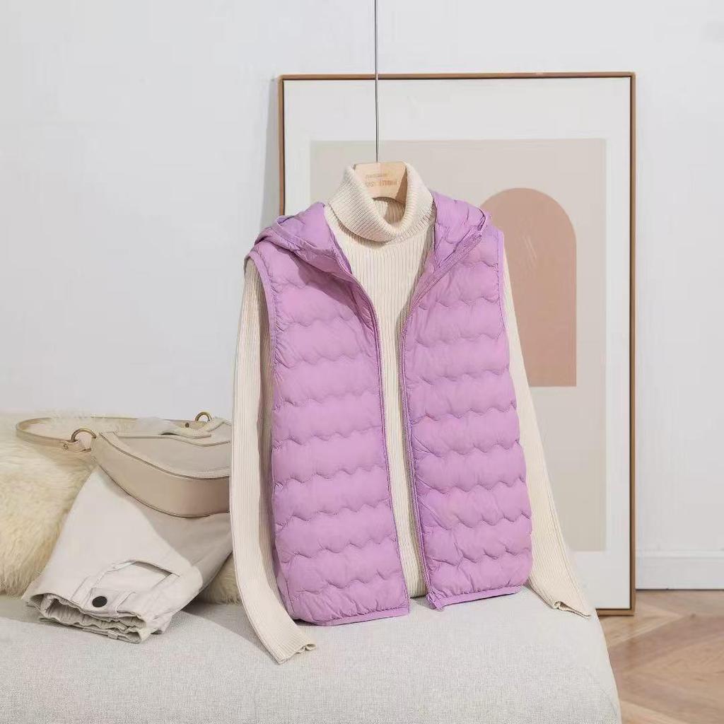 Women's 2025 Wavy Pattern Lightweight Hooded Down Vest