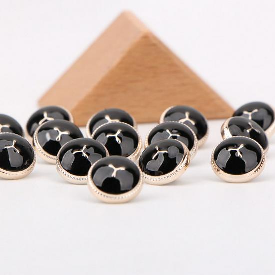 High-End Damen Perlen Cardigan Hemdknöpfe: Exquisiter Kleiner Duftstil