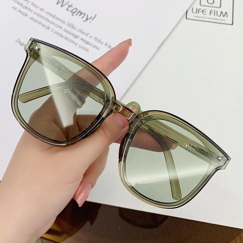Folding Sunglasses Women'S Versatile Sunshade Glasses Popular Sunglasses