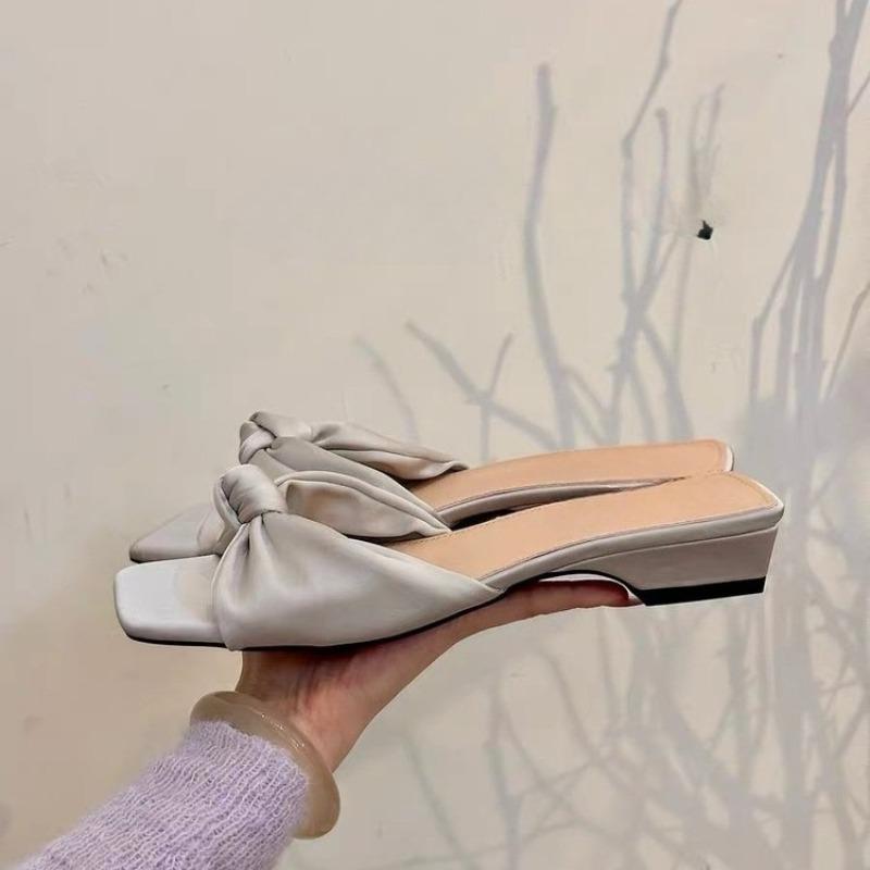 Fashion Summer New Low-heeled Slippers Square-toed Fabric Pleated Butterfly Knot Soft-soled Anti-slip and Wear-resistant Sandals