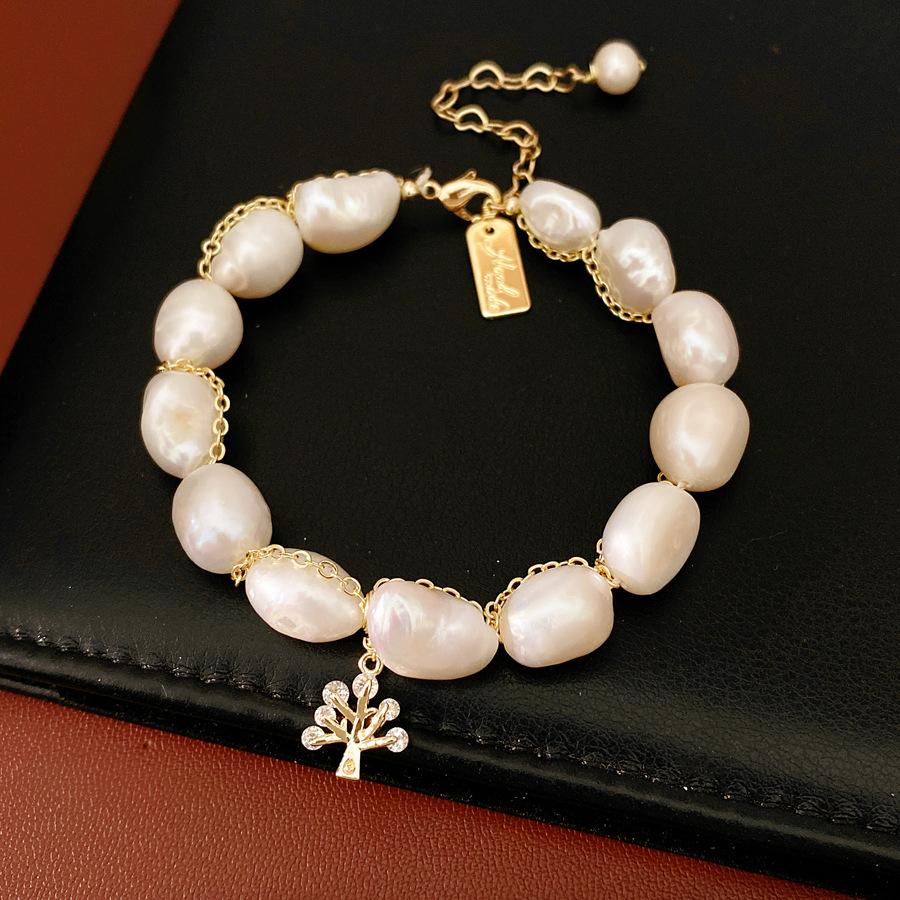 Freshwater Pearl Bracelet Inlaid Crystal Charm Luxury Delicate Hand Jewelry