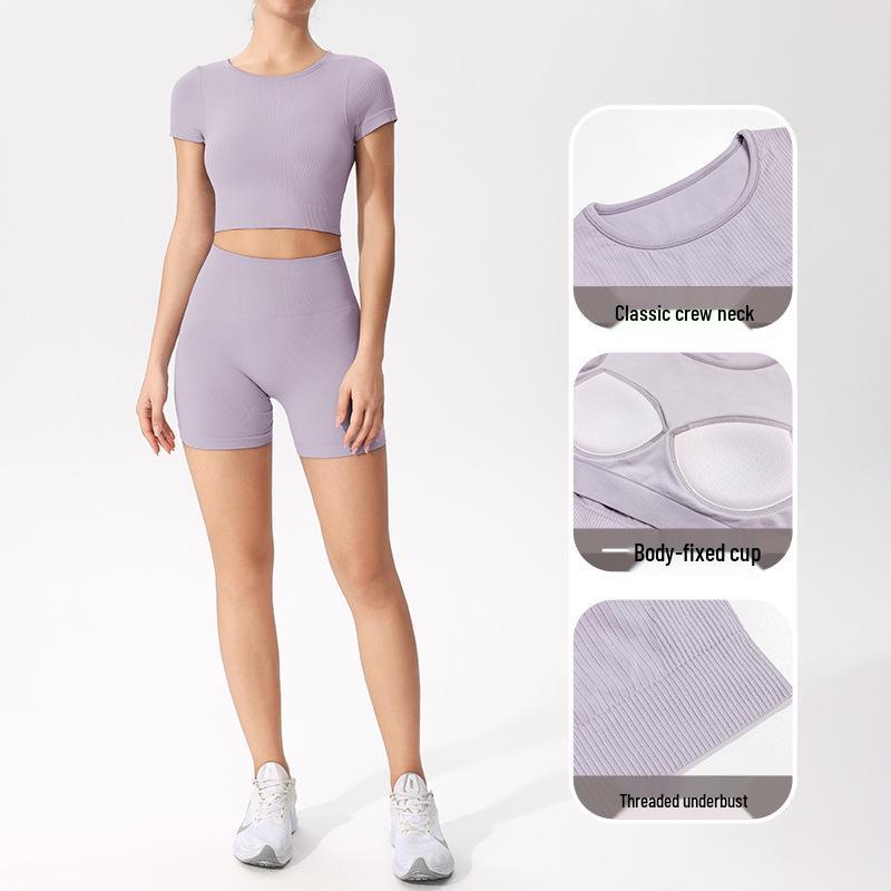 Seamless Women's Fitness Top with Built-in Chest Pad - Nude Feel Short Sleeve for Yoga & Running