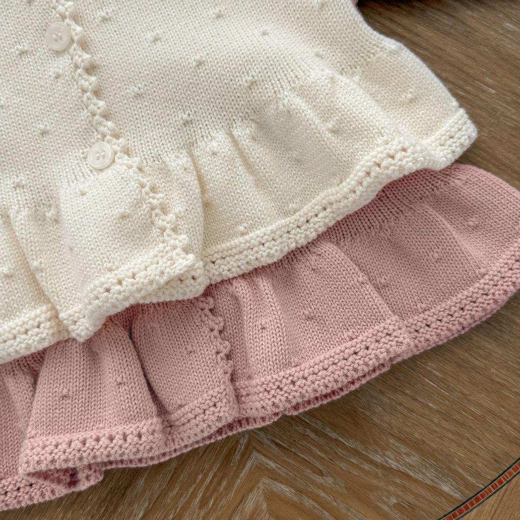 Girls' Ruffle Hem Cotton Cardigan – Warm & Comfy Autumn/Winter Sweater