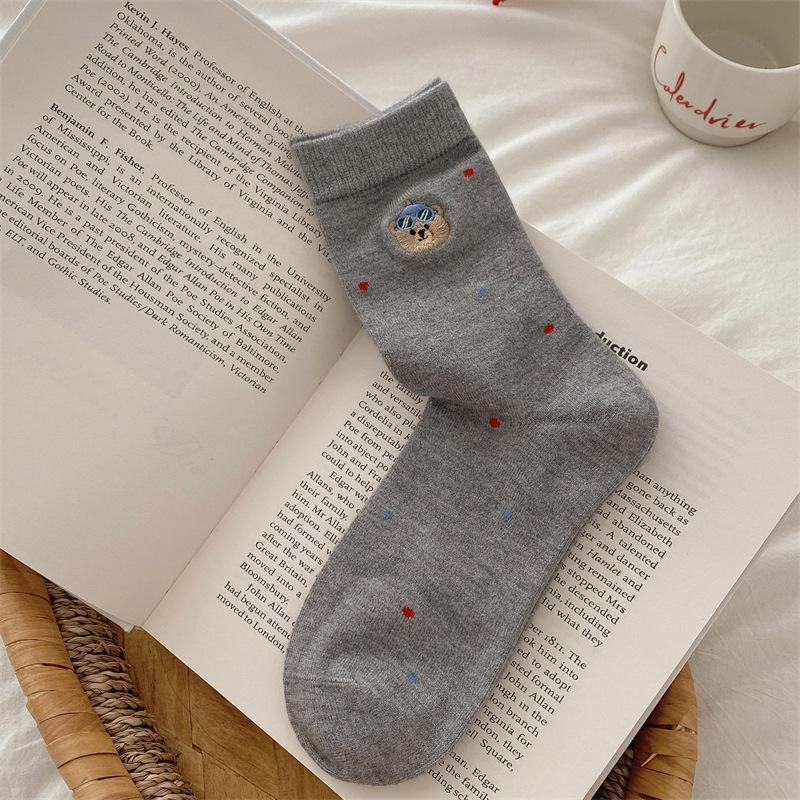 Woolen Bear Embroidered Socks for Women, Thick and Warm Mid-calf Socks for Autumn and Winter, Cute Thick Socks, Long Pile Socks