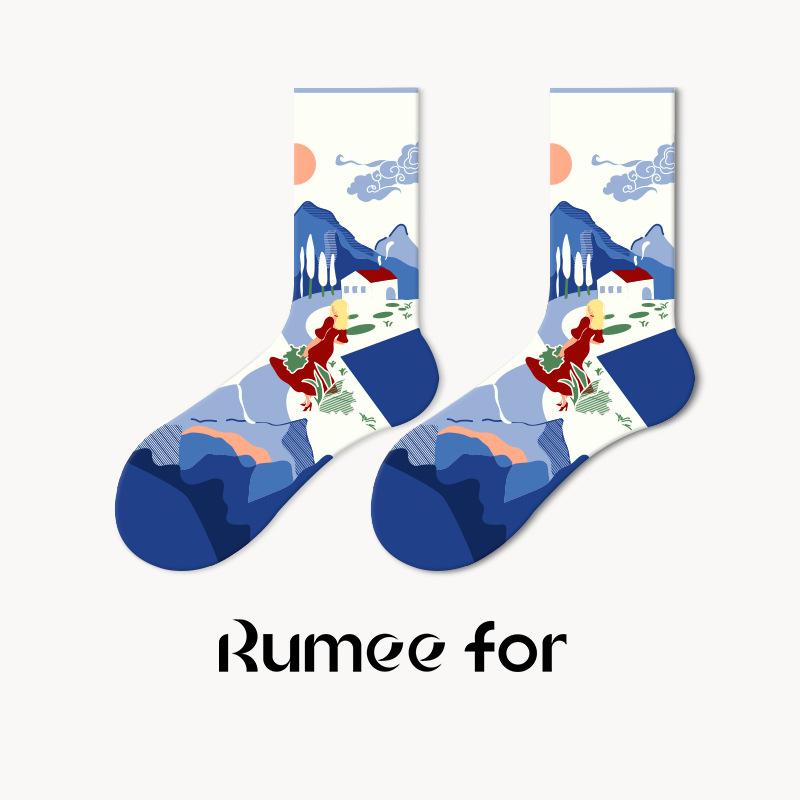 5 Pairs of Women Retro Personality Skateboards Wearing Mid Tube Socks