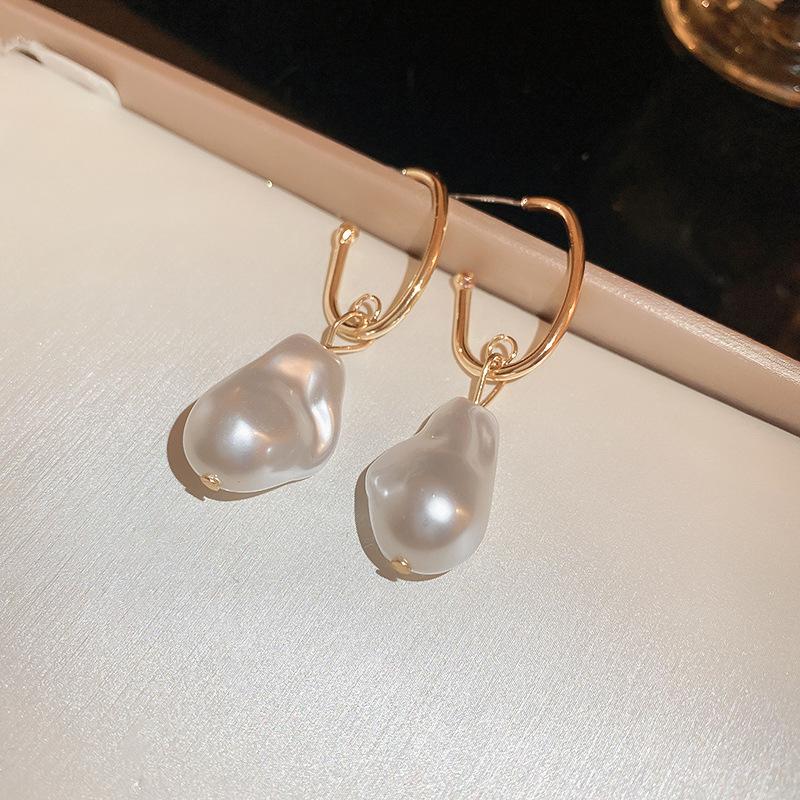 Imitation Pearl Earrings For Women Heart Round Stud Earrings Elegant Love Ear Stud Party Wedding Jewelry Valantine Day Gifts K0