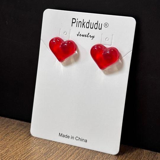 

Pinkdudu Candy Color BOHO Acrylic Stud Earrings Women Heart Shape Resin Simple Casual Earrings PD1376