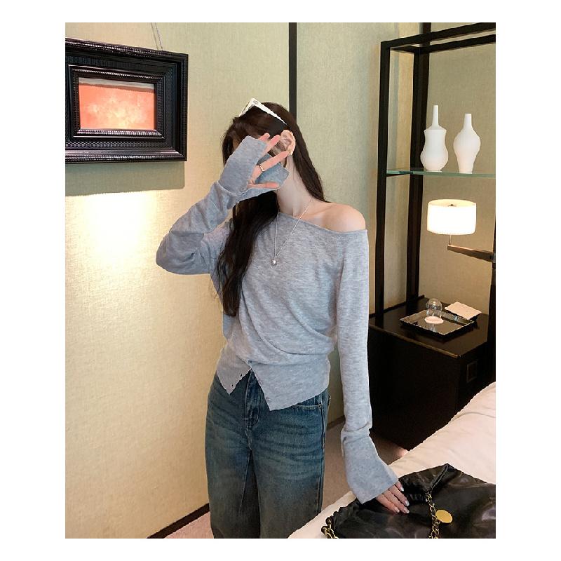 2026 Early Spring Women's Off-Shoulder Knit Sweater, Slim Fit Outerwear, Base Shirt, High-End Sweater