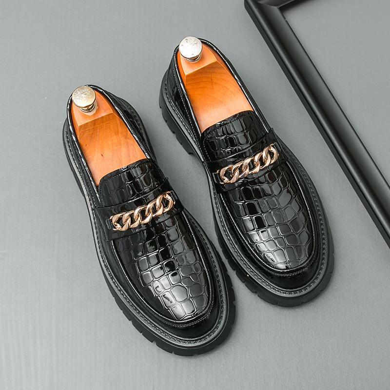 Fashion Brand Men's Business Office Leather Shoes Thick Soled Comfortable Wear-resistant Leather Shoes Fashionable and Versatile Loafers