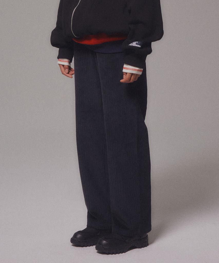 Minasu Corduroy Straight Pants_Navy